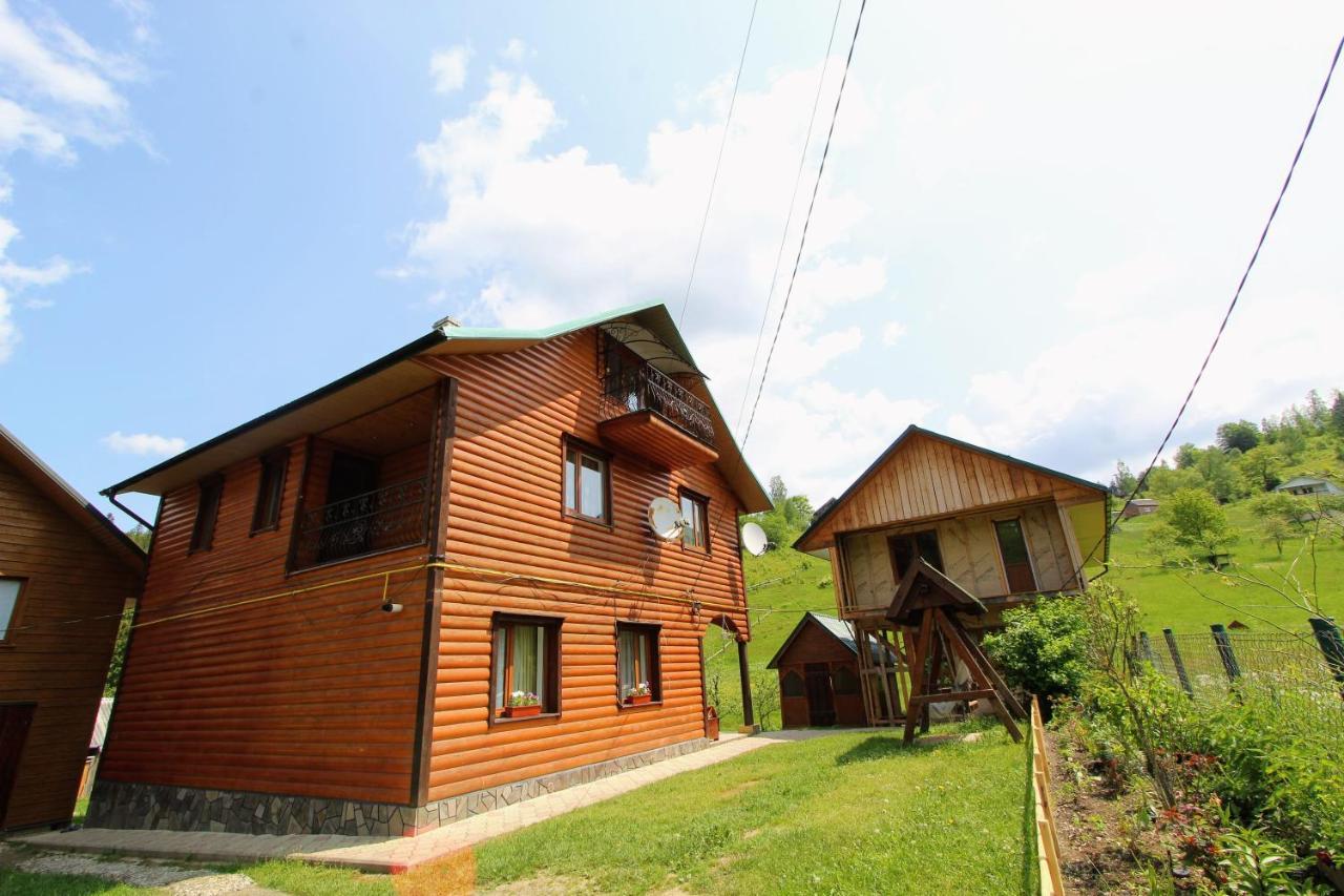 Cottage "Kliverent" Iaremcea Exterior foto